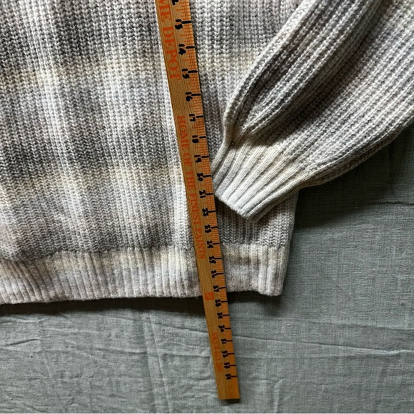 GAP Oversized Chunky Knit Turtleneck Sweater Women's XL Striped Gray Ivory - Picture 9 of 10